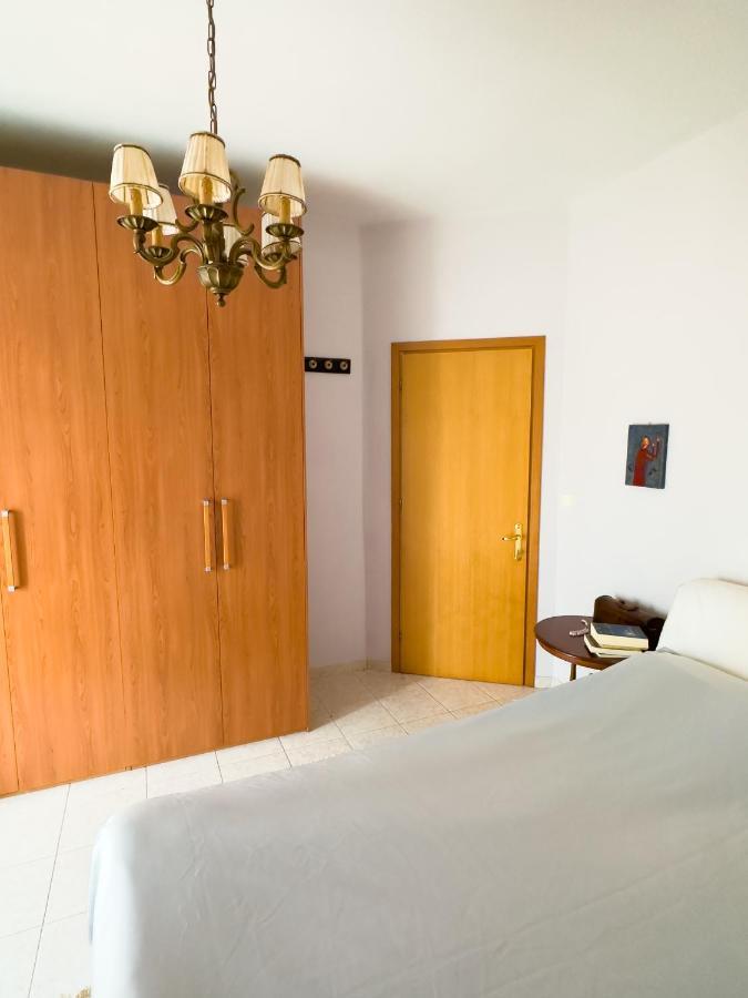 Вилла The Early Bird - Cosy 2-Floor House With Garden Александроуполис Экстерьер фото