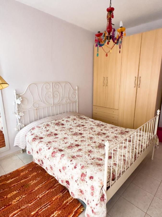 Вилла The Early Bird - Cosy 2-Floor House With Garden Александроуполис Экстерьер фото